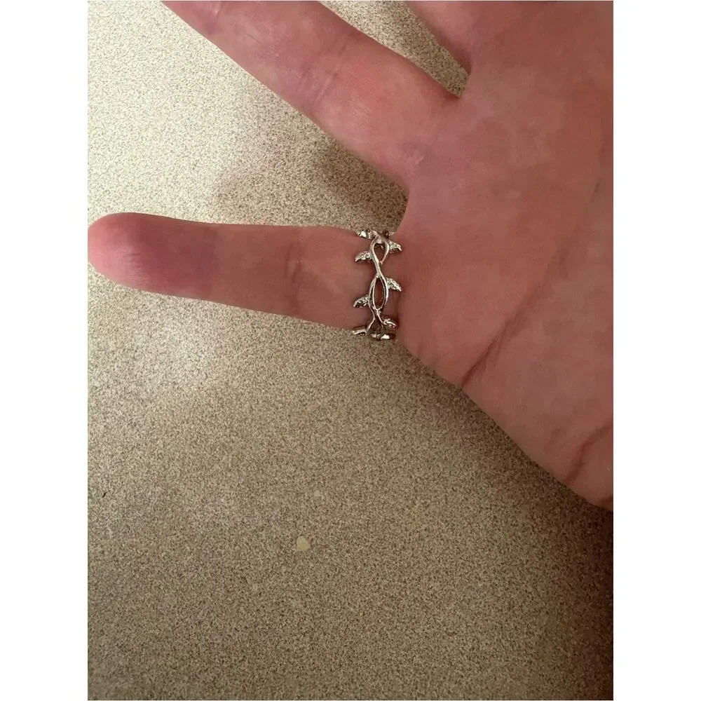 Silver Leaf Vine Ring Fairycore Cottagecore Nature Band Silver Tone
